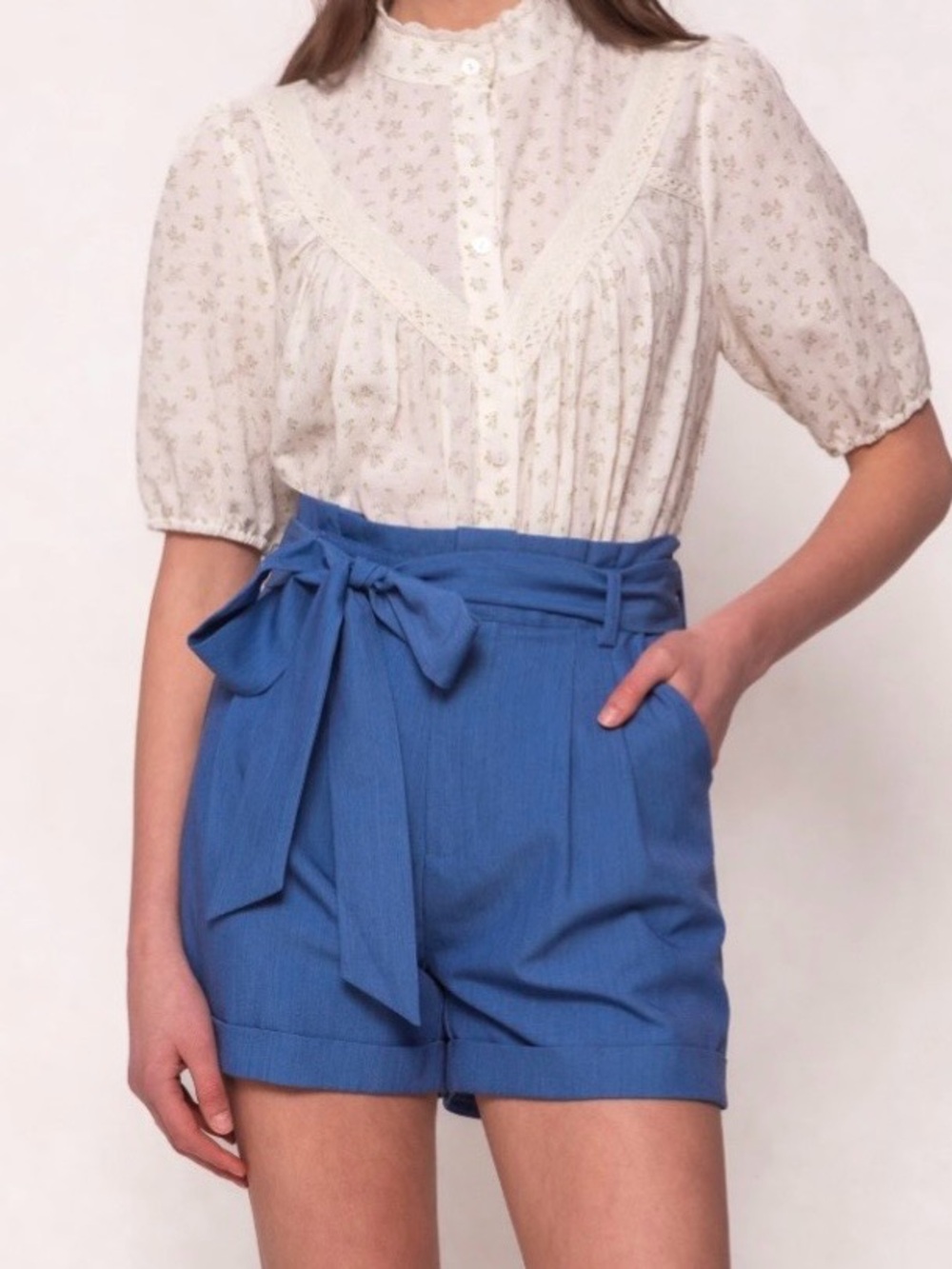 Ivy City Co Maria High-Waist Tie-Belt Shorts - Chambray